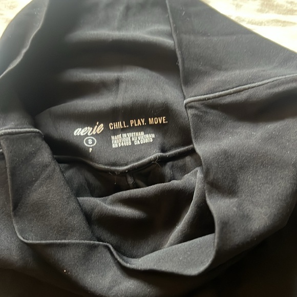 AERIE LEGGINGSS - Picture 3 of 4